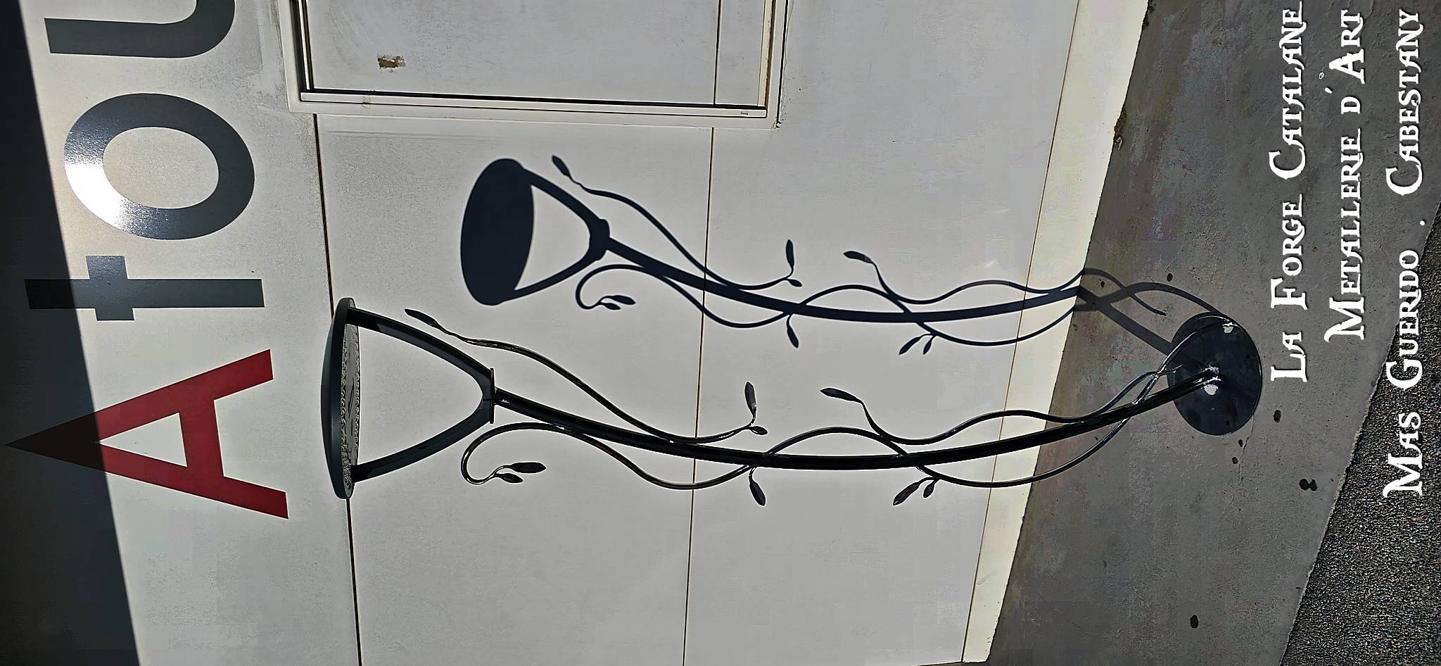 Lampadaire vegetal rameau olivier forge catalane.jpg